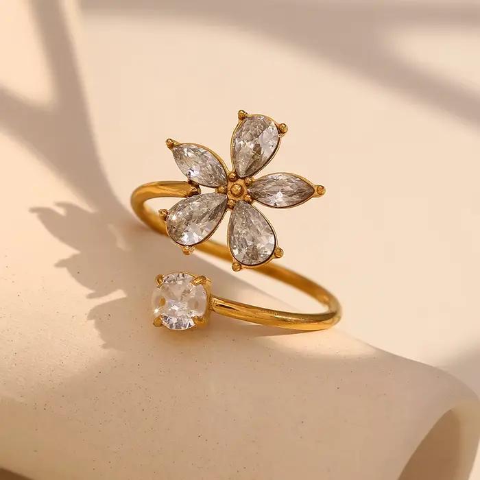 La. Muses – bague ouverte en acier inoxydable pour femmes, fleur scintillante en zircone cubique, bijoux haut de gamme, résistants à l'eau, cadeaux