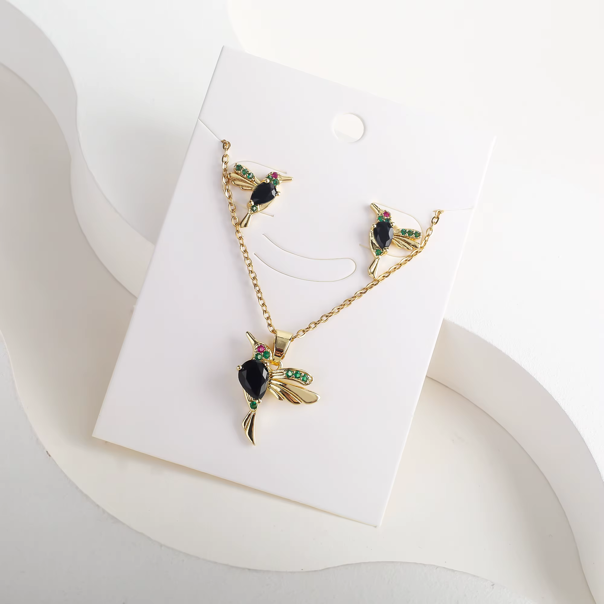 Ensemble de collier et boucles d'oreilles avec pendentif colibri en cristal classique, 7 couleurs, c