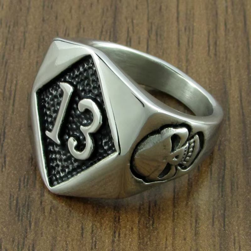 Bague tête de mort en acier inoxydable pour homme, bijoux punk, argent, document noir, numéro 13, SI