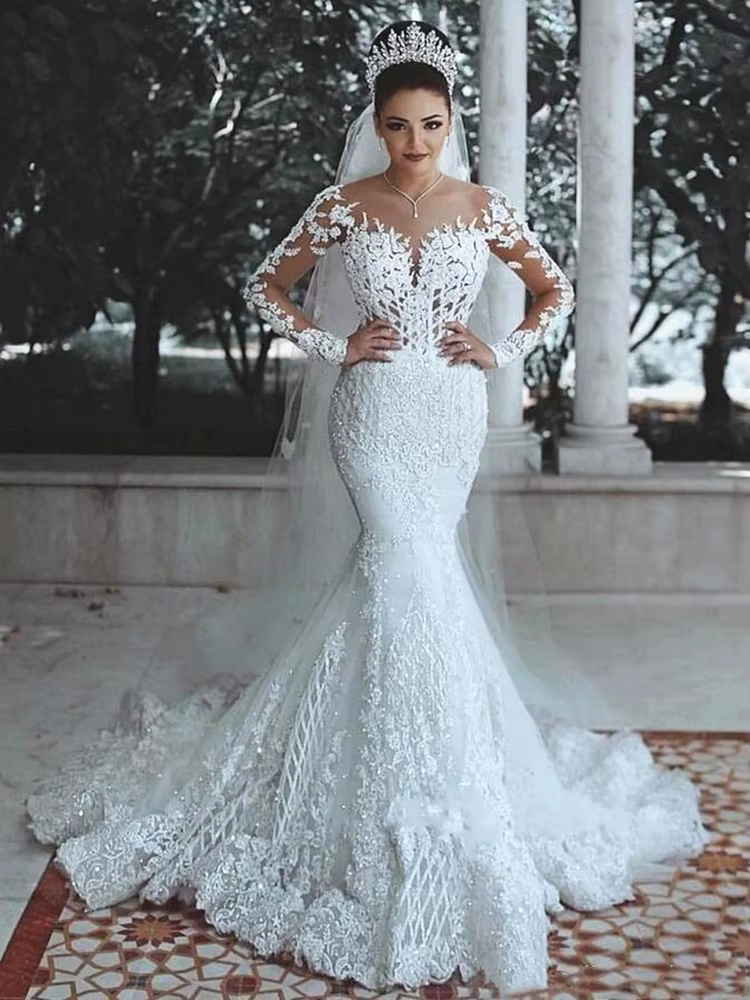 Robe de mariée en dentelle scintillante, corsage d'illusion de sirène, manches longues, col transpar