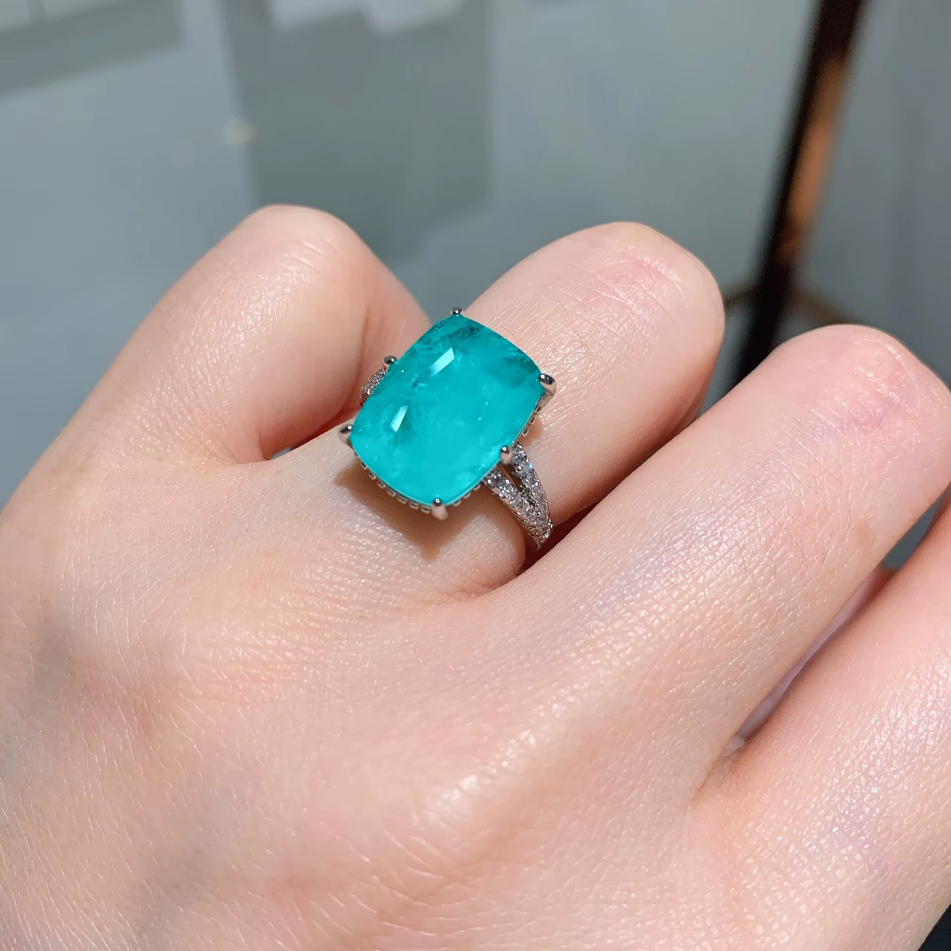Bague de luxe exquise pour femmes, bague verte topaze, ouverture réglable, bijoux de fête, bagues de