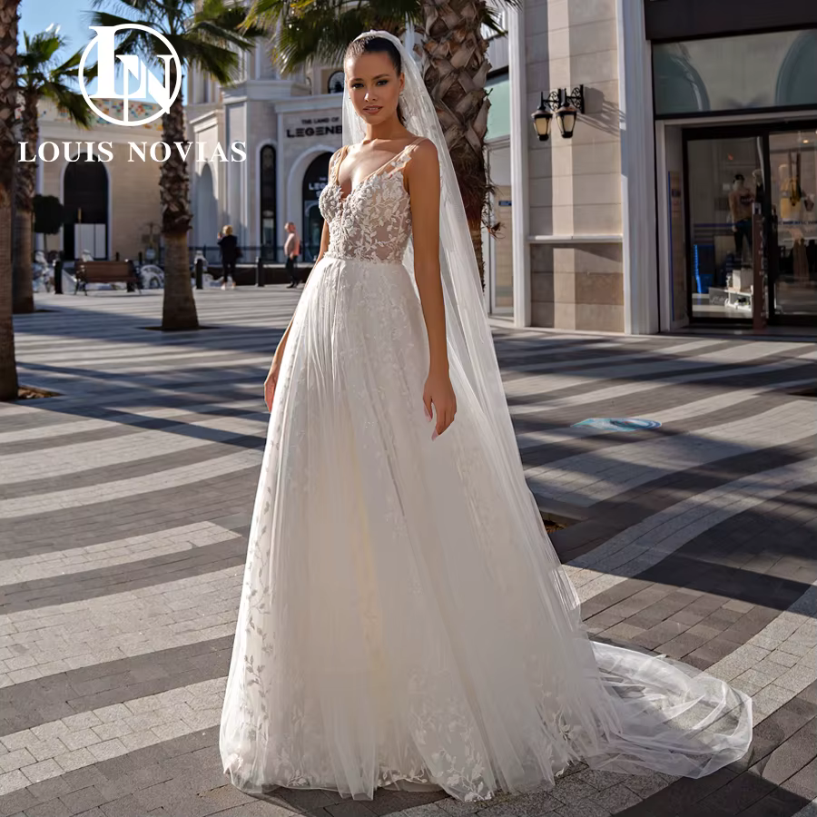 LOUIS NOVIAS Boho robes De mariée pour les femmes col en v dos nu Tulle robe De mariée perlée broder