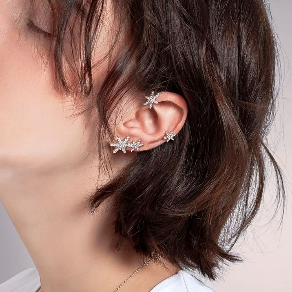 Boucles d'oreilles clip flocon de neige non perçantes pour femmes, manchette d'oreille, faux cartila