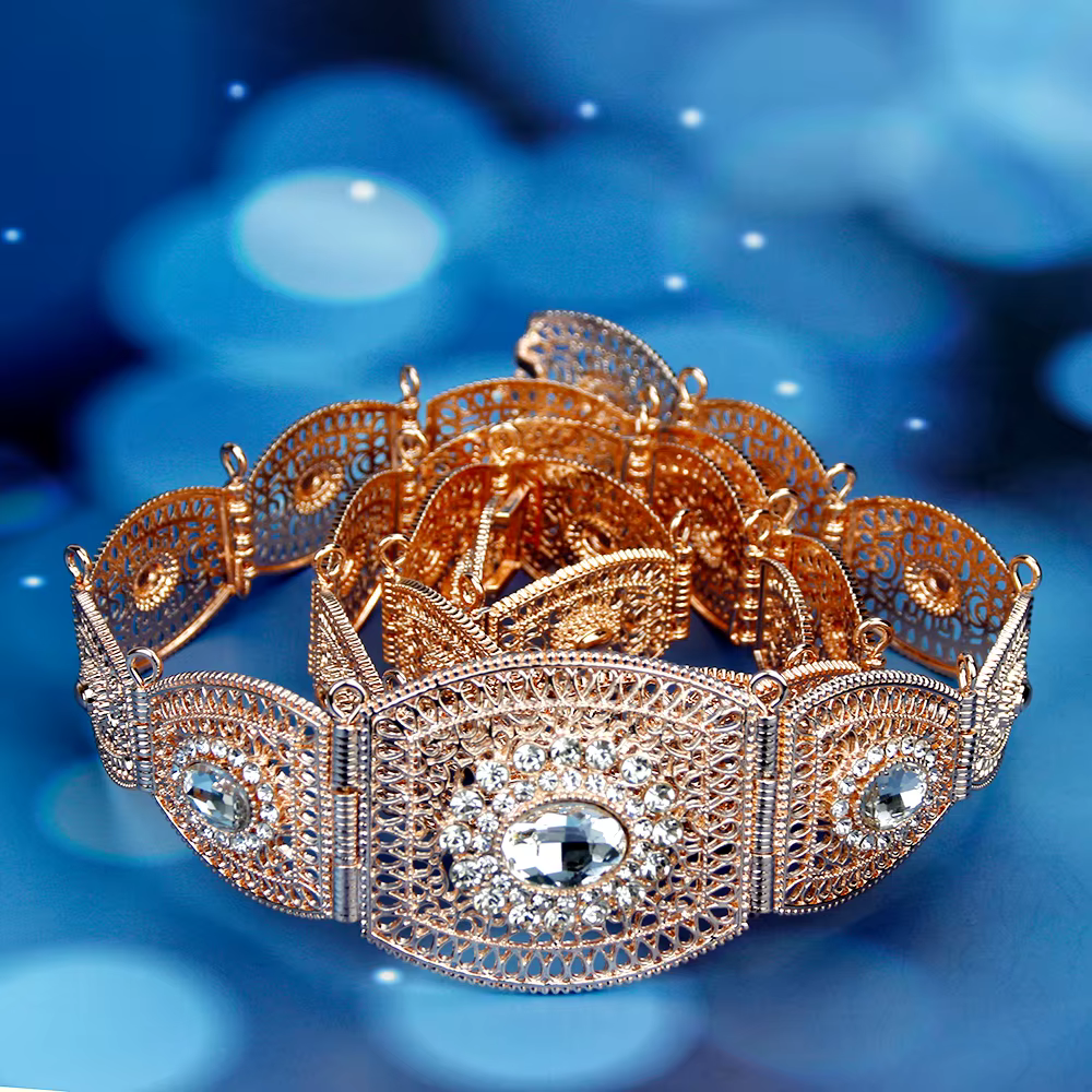 SUNSPICEMS caucase femmes métal ceinture plastron bavoir ensembles Europe ethnique robe de mariée Ca