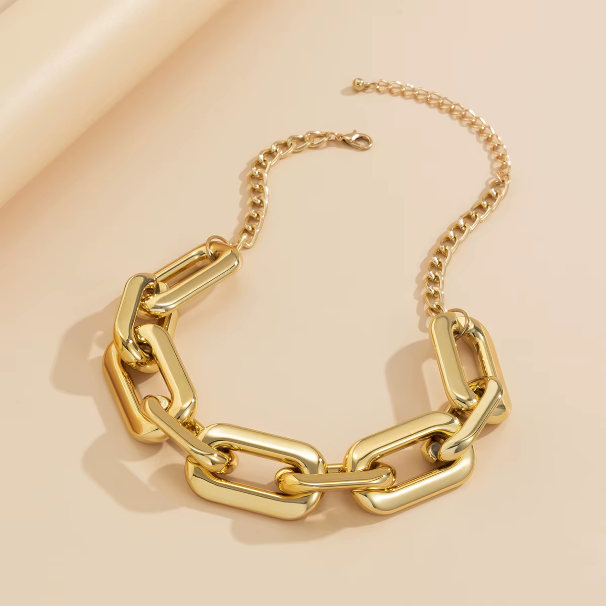 Hip Hop Simple Style Punk carré épais collier femmes rétro couleur or métal clavicule colliers homme