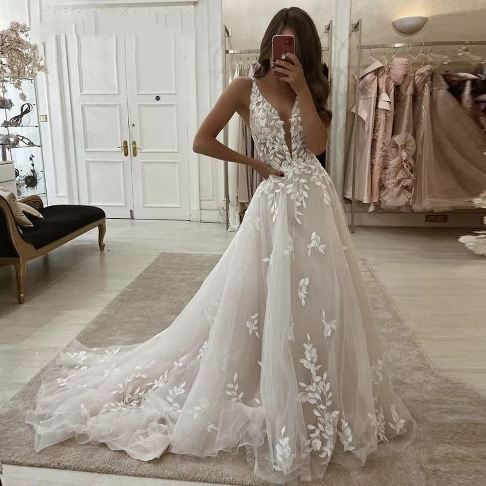 Robes de mariée personnalisées BEPEITHY sexy en dentelle coupe trapèze pour jeunes femmes françaises