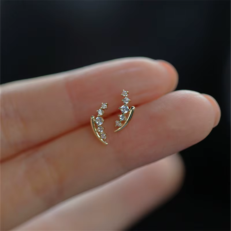 Boucles d'oreilles coréennes en Zircon brillant pour femmes, dégradé exquis, courbé, brillant, plaqu