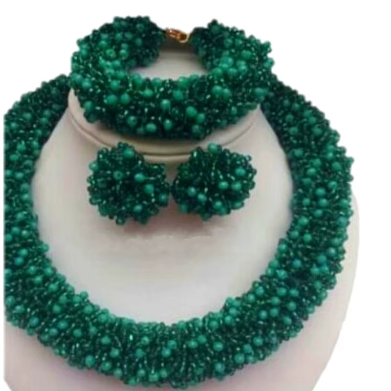 Ensemble de bijoux collier africain audacieux, collier de Dubaï, boucles d'oreilles bracelet, perles
