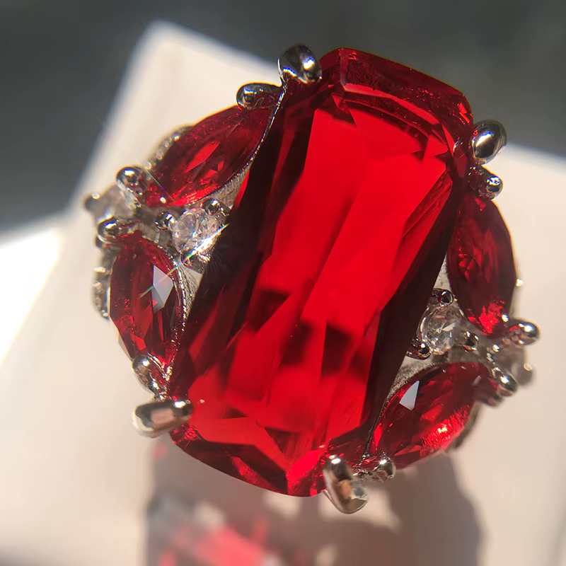 Bague de luxe en argent 925 pour femme, grandes pierres CZ, coupe carrée rouge, brillant, AAA, bijou