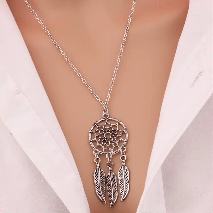 Nouveau capteur de rêves pendentif collier plume perles bleues femmes chaîne colliers Bijoux Collare