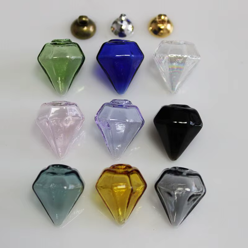 Mini bouteilles avec bouchon en liège/métal, pendentif, bouteille de souhait mignonne, verre diamant