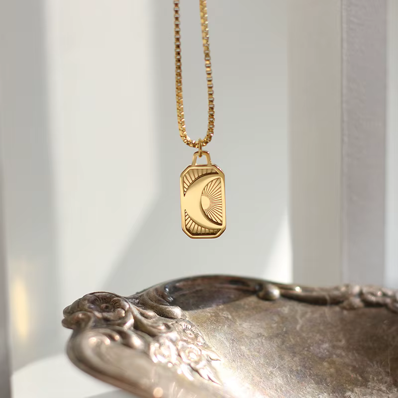 Amaiyllis-Collier minimaliste en or 18 carats pour les amoureux, lune, soleil, clavicule, tour de co
