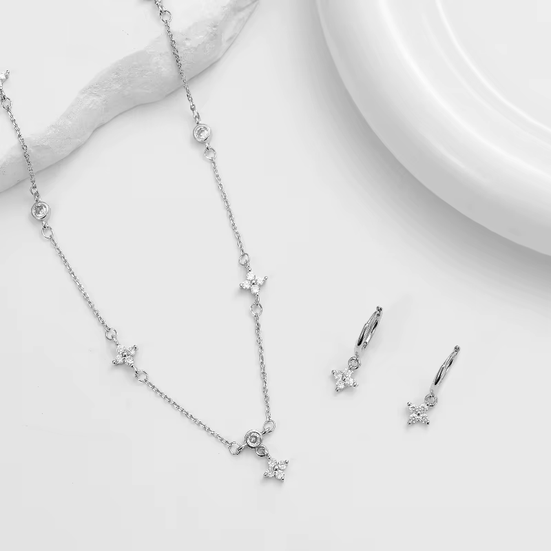 ANENJERY – ensemble de bijoux en chaîne en Zircon pour femmes, fleur à quatre feuilles, avec collier