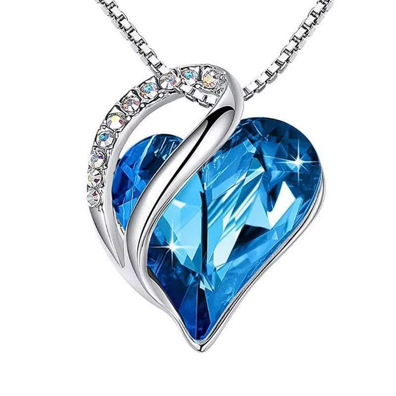 Mode Romance le coeur de l'océan en forme de coeur cristal pendentif collier pour les femmes doux sa