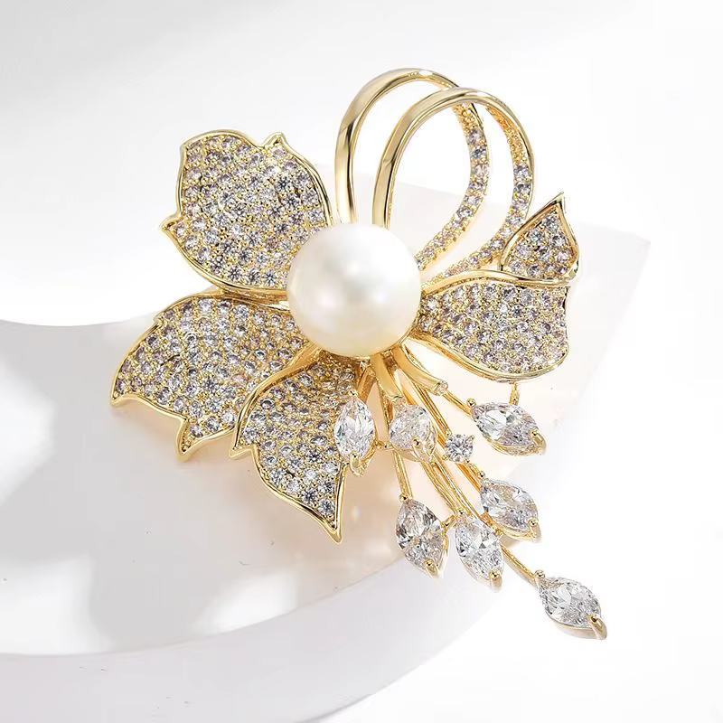 1 pièce Broche Fleur Délicate Style Coréen avec Strass – Idéale pour Usage Personnel ou Cadeau