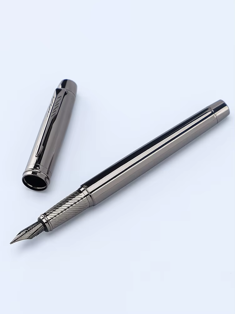 Stylo métallique d'affaires haut de gamme gris argenté, pointe de stylo Lridium de taille moyenne 0.