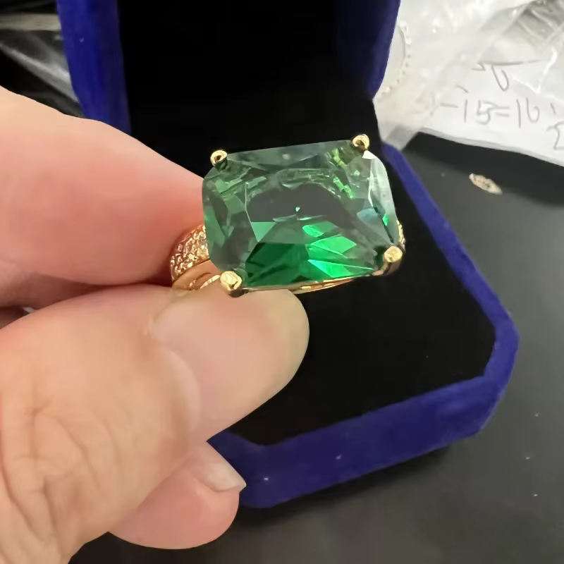 Bague de fiançailles en or 10 carats pour femme, émeraude de laboratoire, bague de promesse, bague d