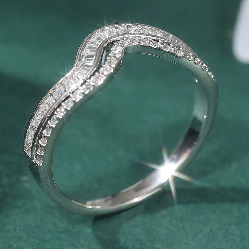 Bague pour femme en argent brillant incrustée de CZ blanc, bijoux de fête à porter au quotidien