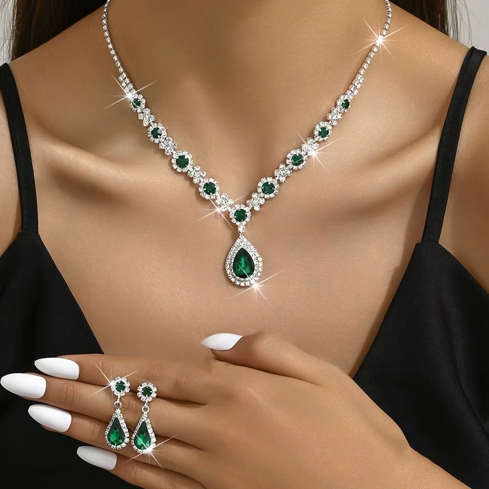Ensemble de bijoux en cristal à la mode, collier et boucles d'oreilles, collier pendentif de luxe ha