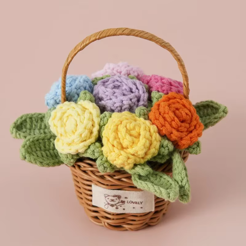 Panier de fleurs tricoté de Roses au Crochet, décor de mariage romantique, Bouquet créatif de fausse