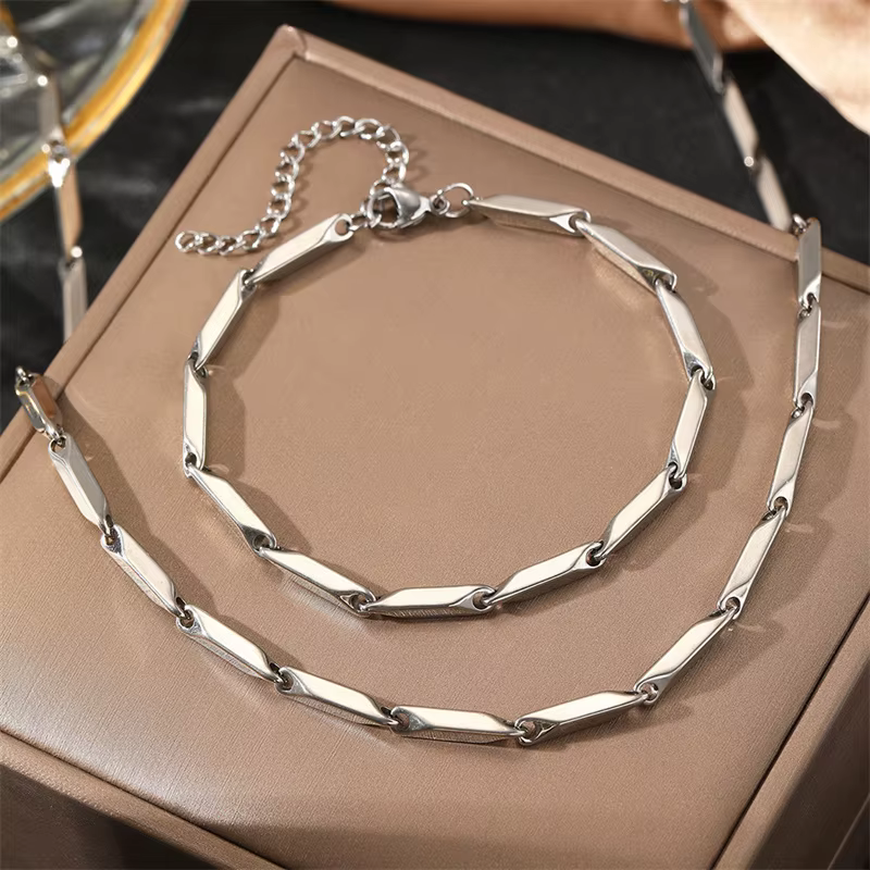 Ensemble de bijoux de rue hip-hop pour hommes, bracelet Joker, design minoritaire, fouet en titane, 