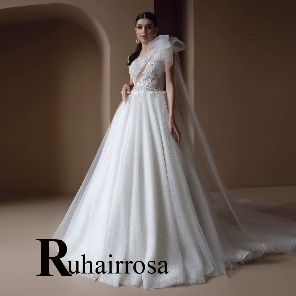 Ruhair robes De mariée modernes a-ligne une épaule dos nu Appliques Court Train Tulle Robe De soirée