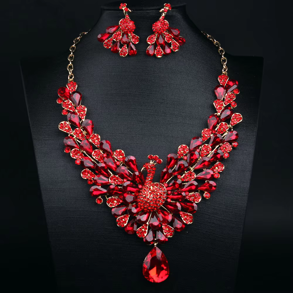 Nouvel ensemble collier et boucles d'oreilles paon - bijoux en pierres précieuses de style cristal.