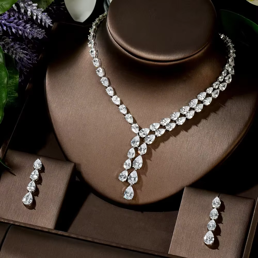 HIBRIDE Ensemble de bijoux pour femmes de style européen et américain haut de gamme, collier et bouc