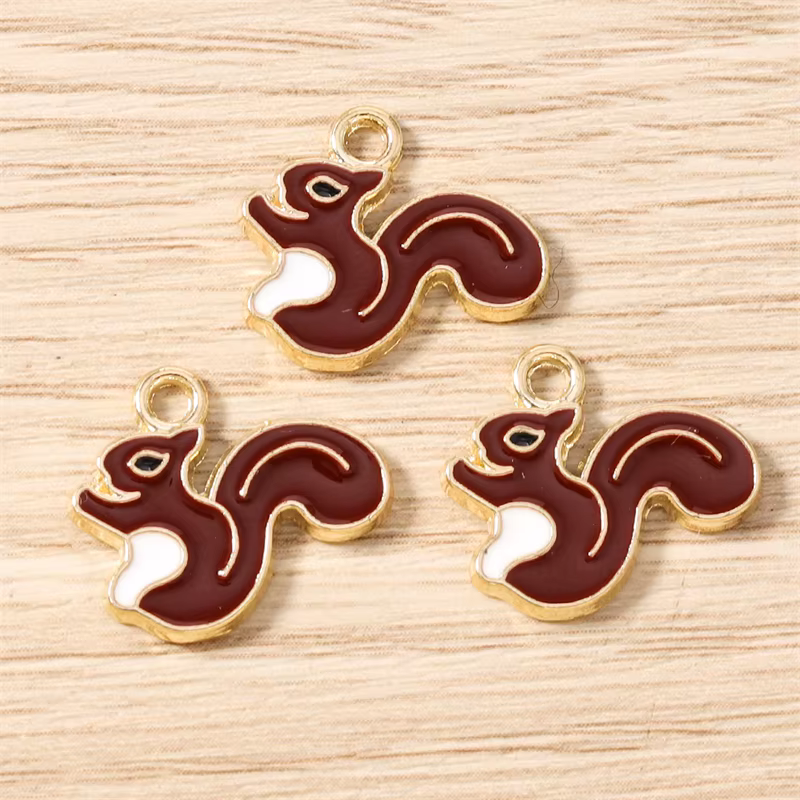 Breloques en émail en forme d'animal de dessin animé, 13x31mm, pendentifs en forme d'écureuil pour l