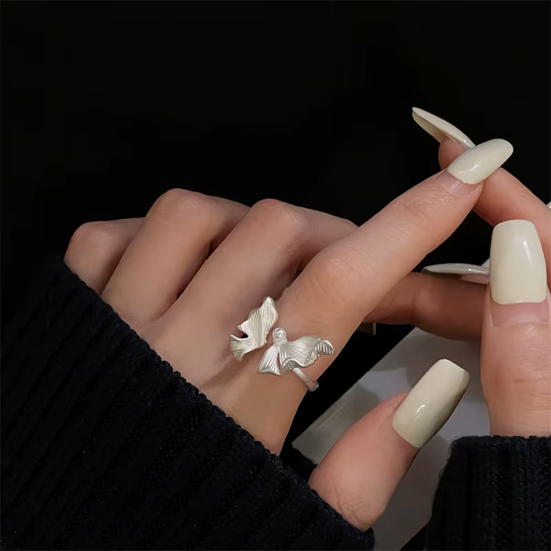 ANENJERY Bague ouverte en forme de papillon géométrique avec perle pour femme, design de luxe frança
