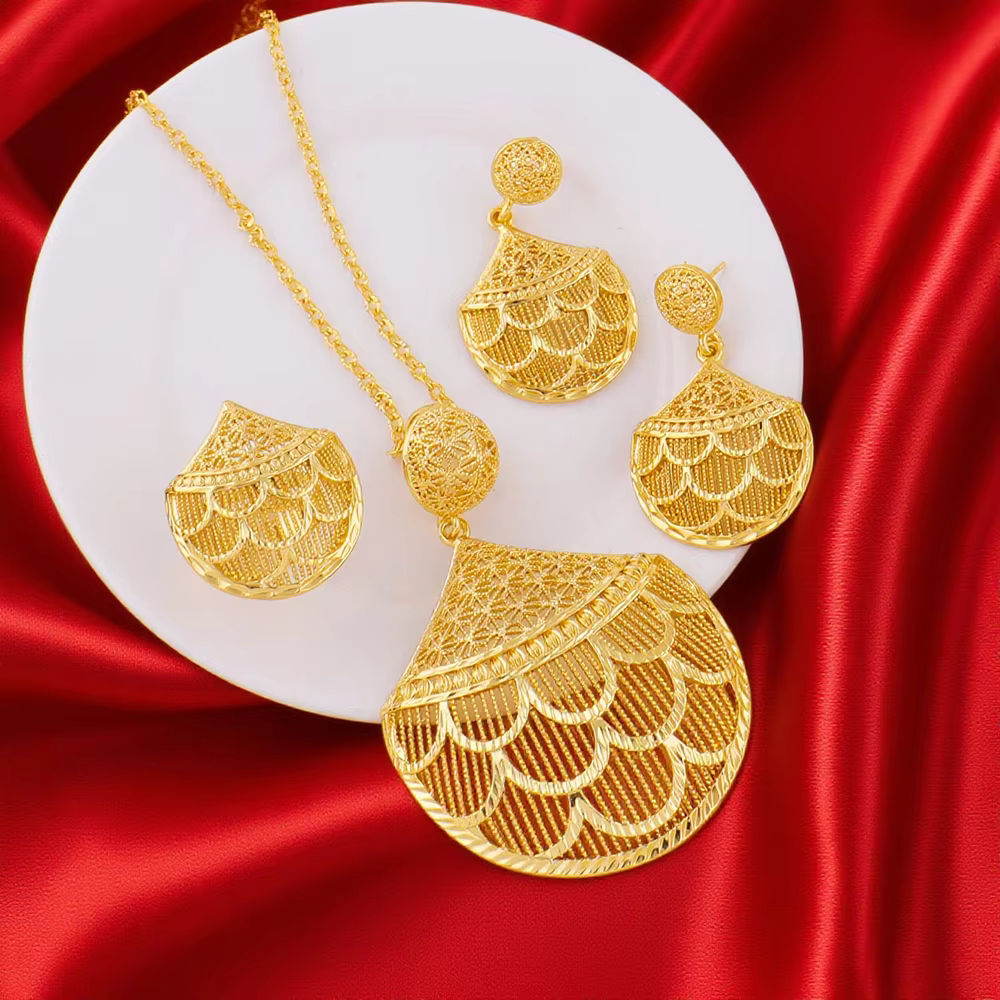 Ensembles de bijoux plaqués or 24 carats pour femmes, boucles d'oreilles, colliers, bagues, ensemble