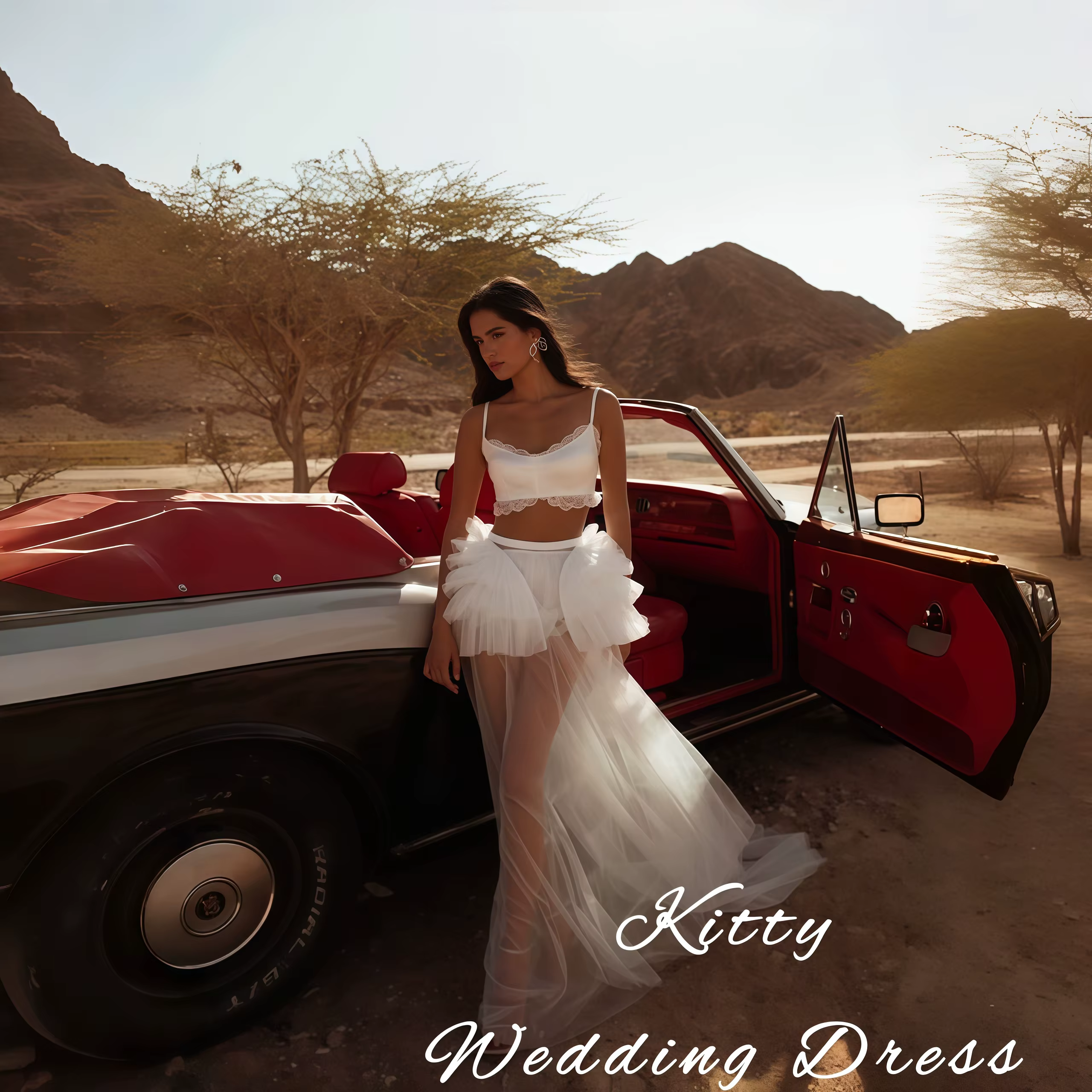 Robe de mariée deux pièces personnalisée Kitty, avec haut court en dentelle à bretelles spaghetti, j