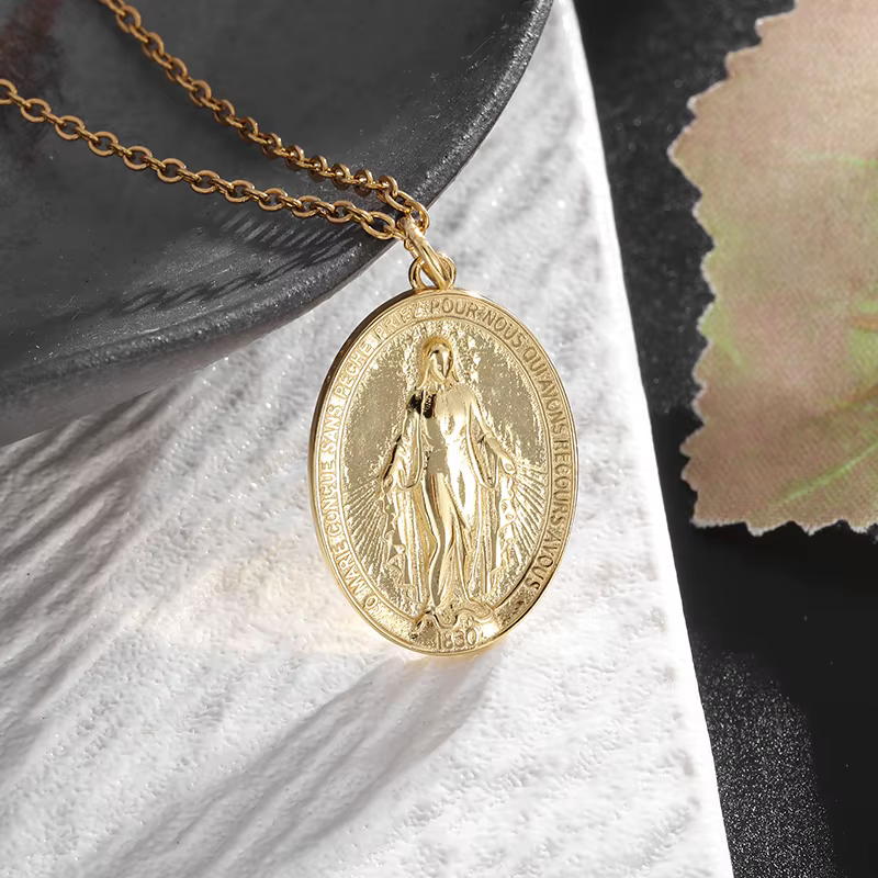 Pendentif médaille Notre-Dame de Guadalupe, collier vierge marie en acier inoxydable, bijoux de priè