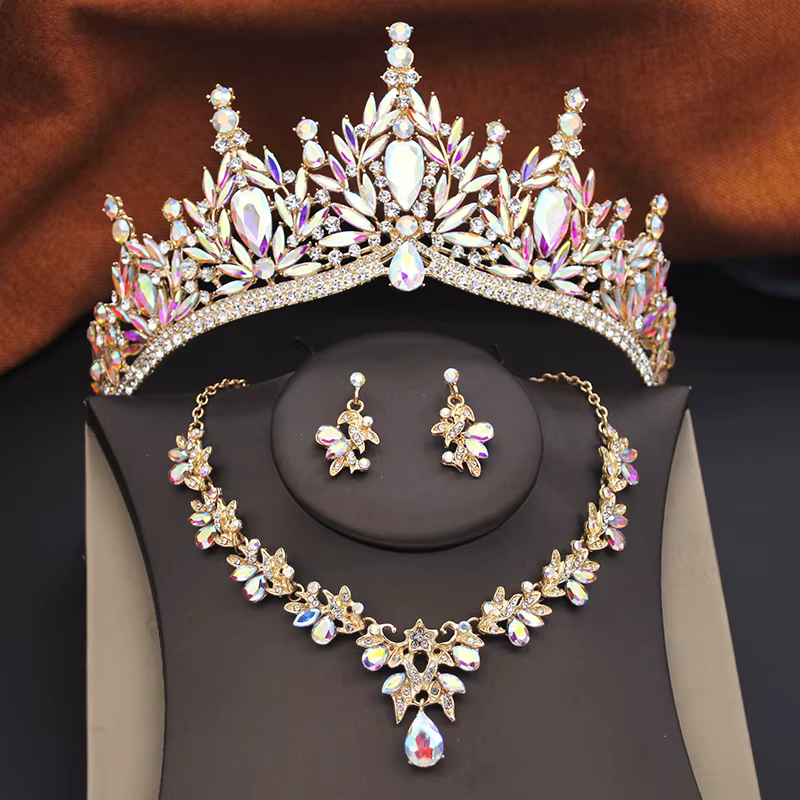 Parures de bijoux de mariée Princesse pour femmes : Couronnes, diadèmes, colliers ras-du-cou et bouc