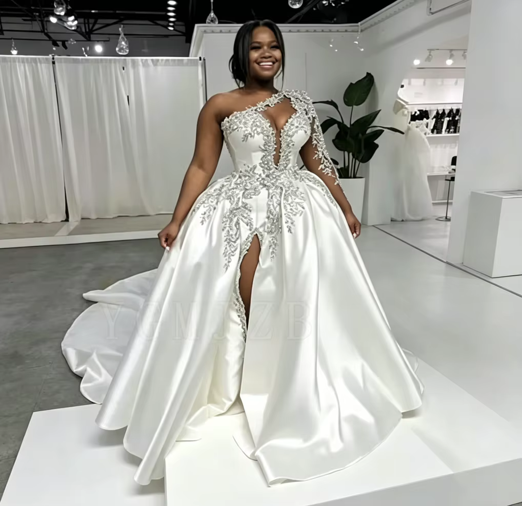 Robes de mariée en satin de luxe, grandes tailles, avec fente haute, ornées de cristaux étincelants 