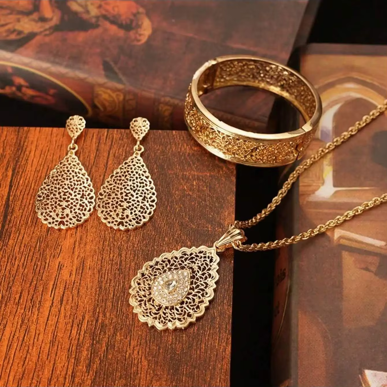 Ensemble de bijoux de luxe au Design arabe pour femmes, plaqué or, collier, boucles d'oreilles, brac