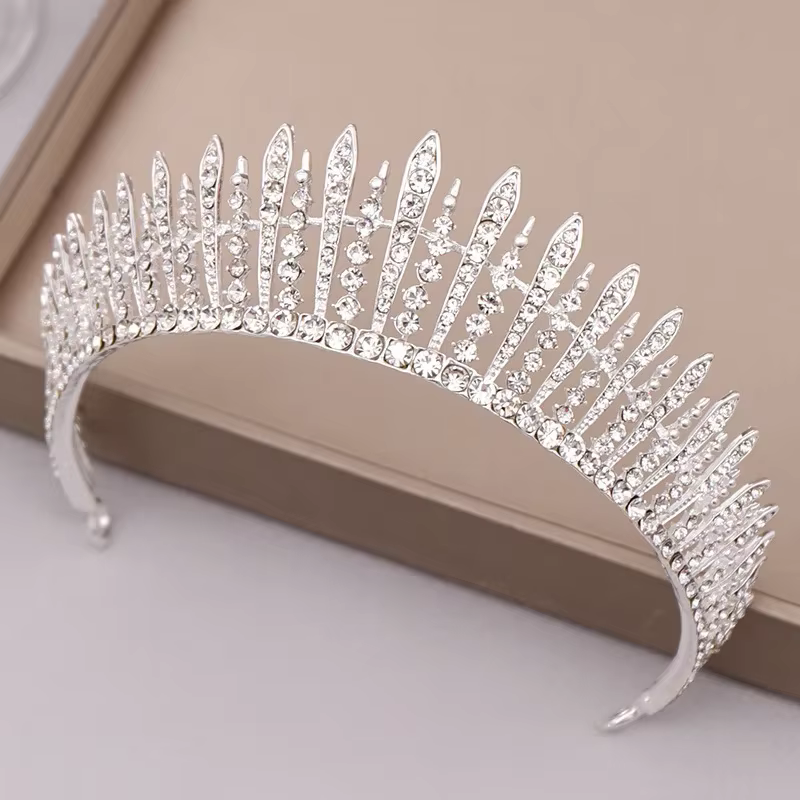 YueMei Nouvelle Couronne de Mariée en Cristal, Serre-tête de Mariage, Coiffe de Performance, Coiffe 