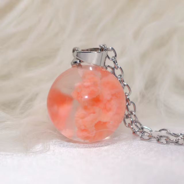 Briller dans la nuit résine Rould boule lune pendentif collier femmes bleu ciel blanc nuage chaîne c