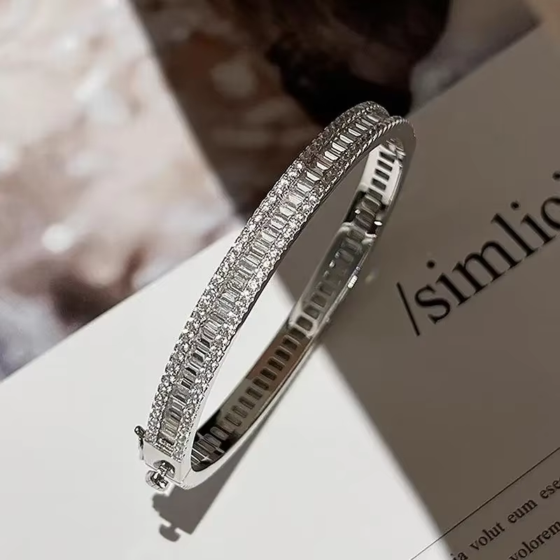 Bracelet en argent 925 de luxe léger, incrusté de diamants, motif étoilé, idéal pour le quotidien, l