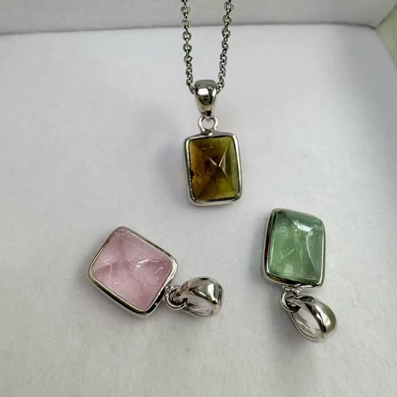 Pendentif Collier en Argent 925 avec Pierre Précieuse Naturelle de Rubis, Cristal de Guérison, Vente