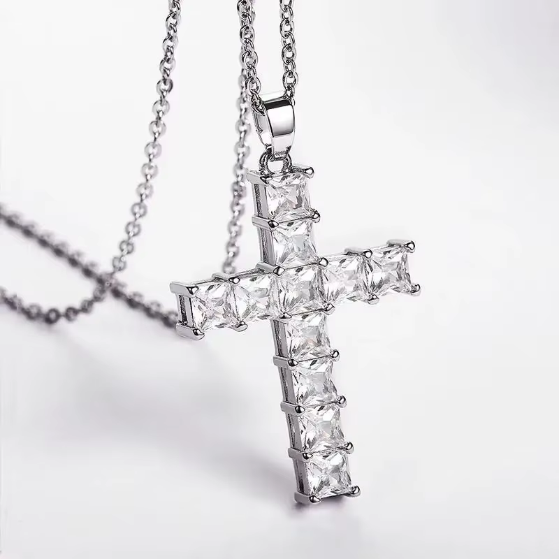Colliers avec pendentif croix en cristal de couleur or brillant pour femmes et hommes, breloque tend