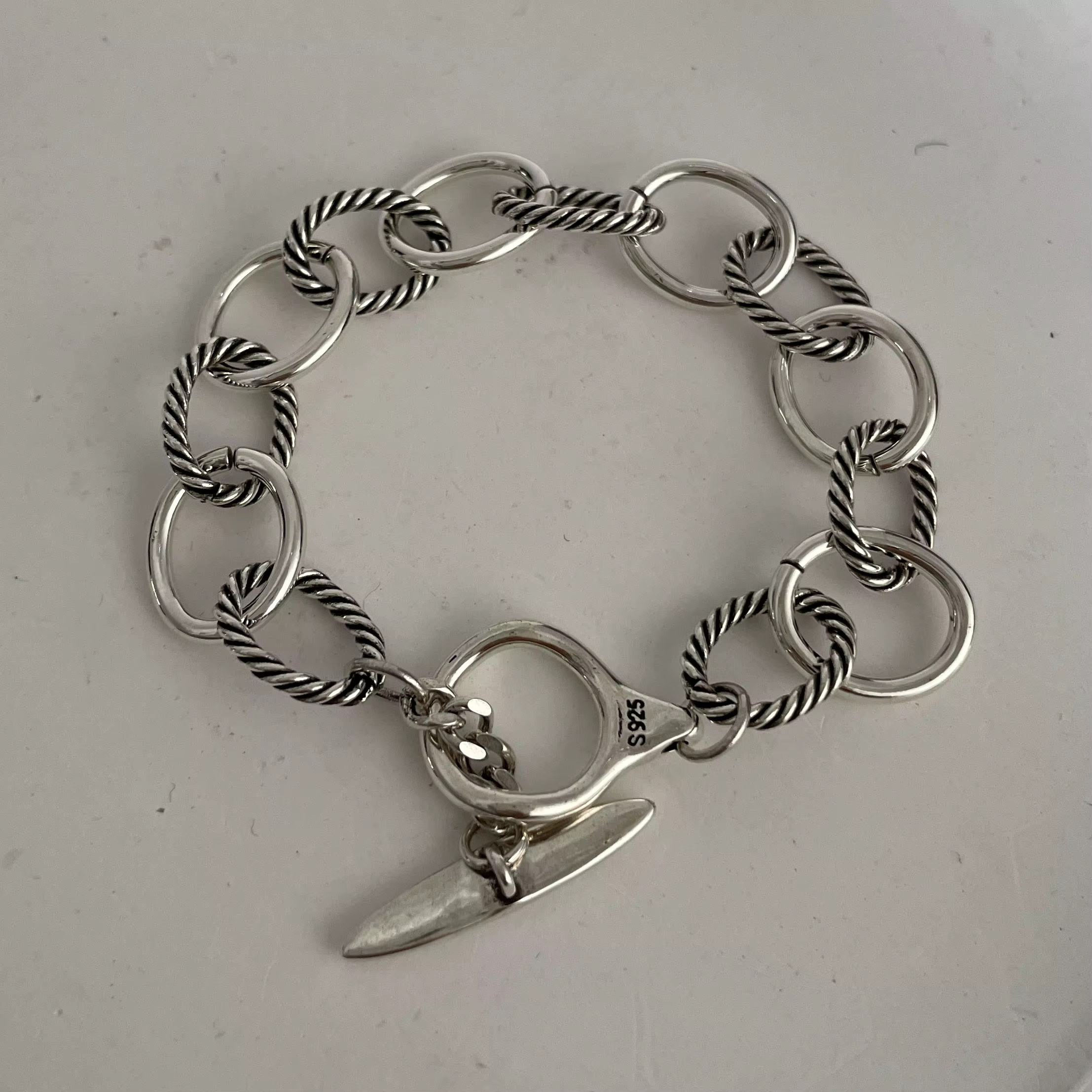 Bracelet en métal en argent regardé 100% pour femme, fait à la main, rétro simple, bracelet en forme