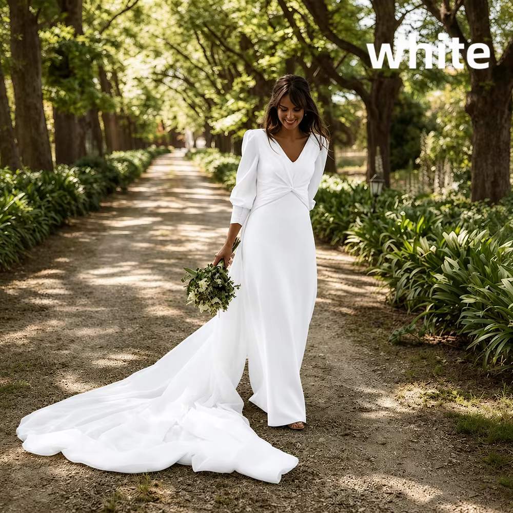 Robe de mariée sirène satin col V manches bouffantes 3/4 taille torsade traîne légère cape tulle dos