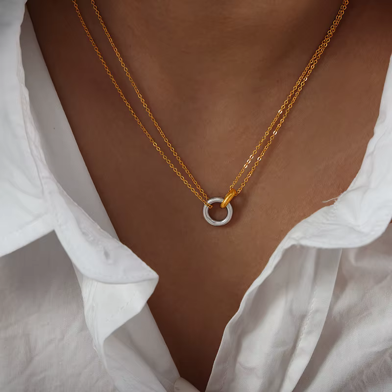 Collier pendentif bague circulaire bicolore pour femmes, chaîne en acier inoxydable plaqué or 18 car