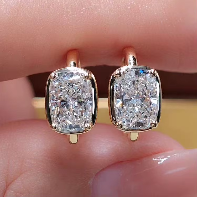 Boucles d'oreilles vintage en or massif 14K 18K avec diamants de laboratoire IGI taille coussin 2.0c