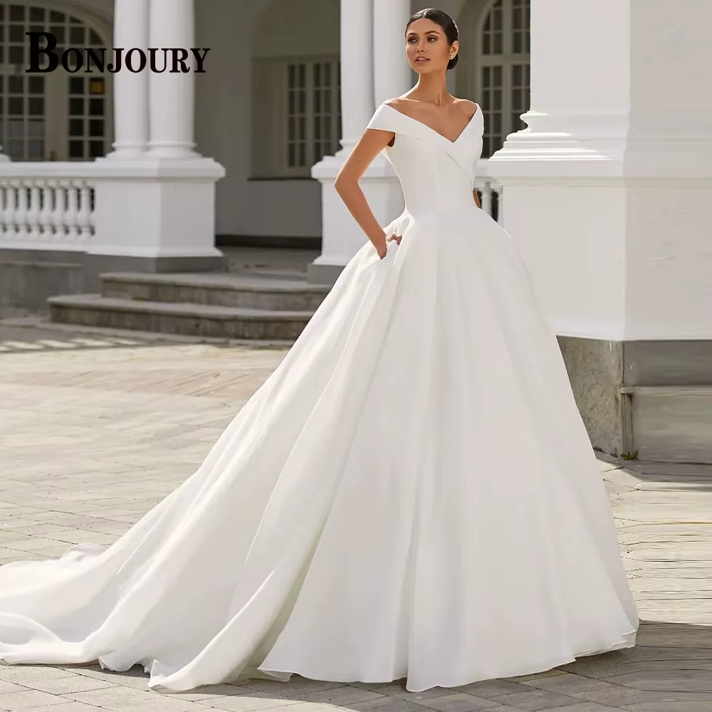 BONChain-Robe de Mariée URY en Satin pour Femme, Simple, Col en V, Poches, Traîne Chapelle, Bouton, 