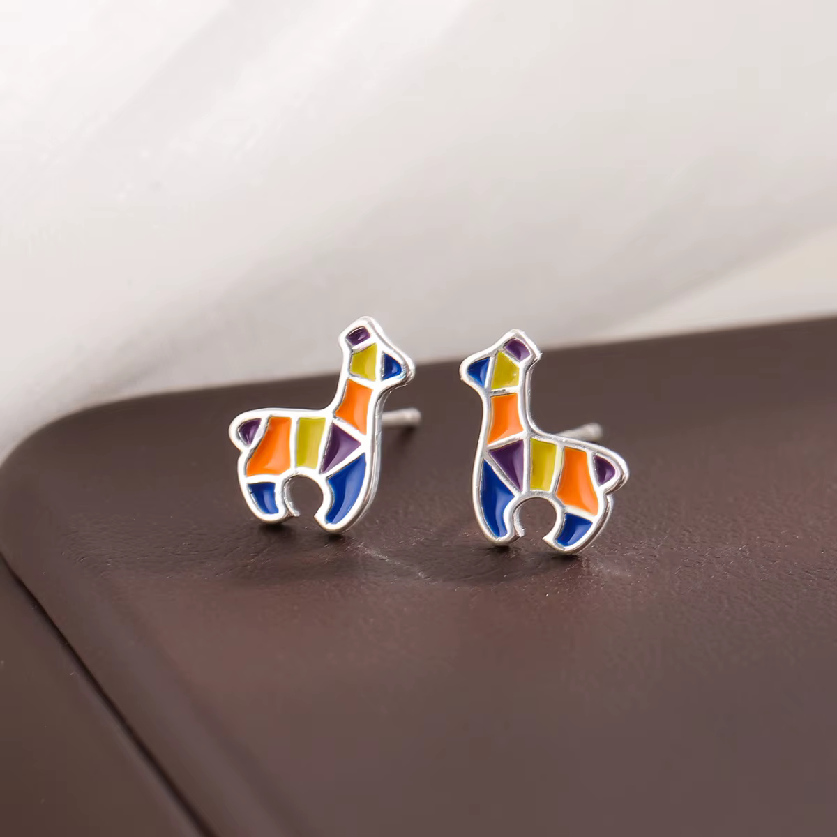 Nouvelle Édition Arrivée Boucles d'Oreilles Clous en Argent Sterling 925, Motif Cerf Coloré et Giraf