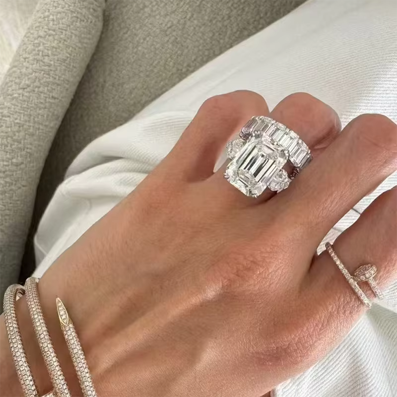 Bague de mariage luxueuse en or 14 carats avec diamant cultivé en laboratoire EF/VS VVS, taille émer