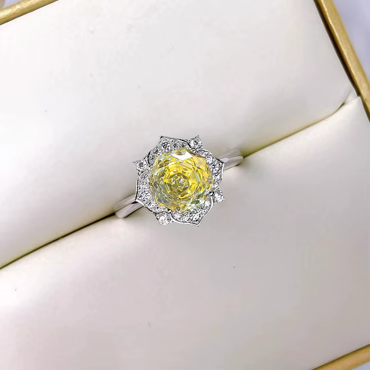 Parure de bijoux en diamants taillés en rose précieux - Bague de fiançailles/mariage, boucles d'orei