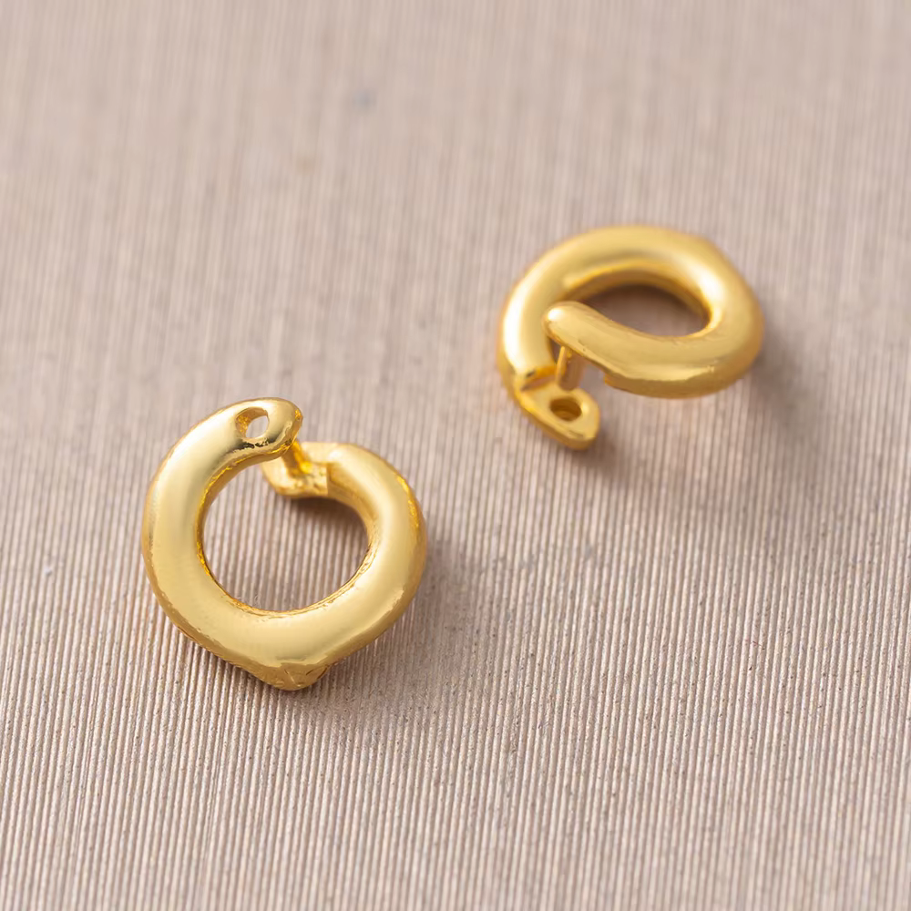10 pièces Anneaux de jonction ronds à sertir en laiton plaqué or 18K avec fermoir pour la fabricatio